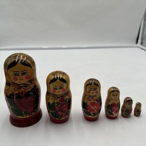 Vintage Russian Nesting Matryoshka Hand Painted Wooden Dolls Set 6 PC USSR